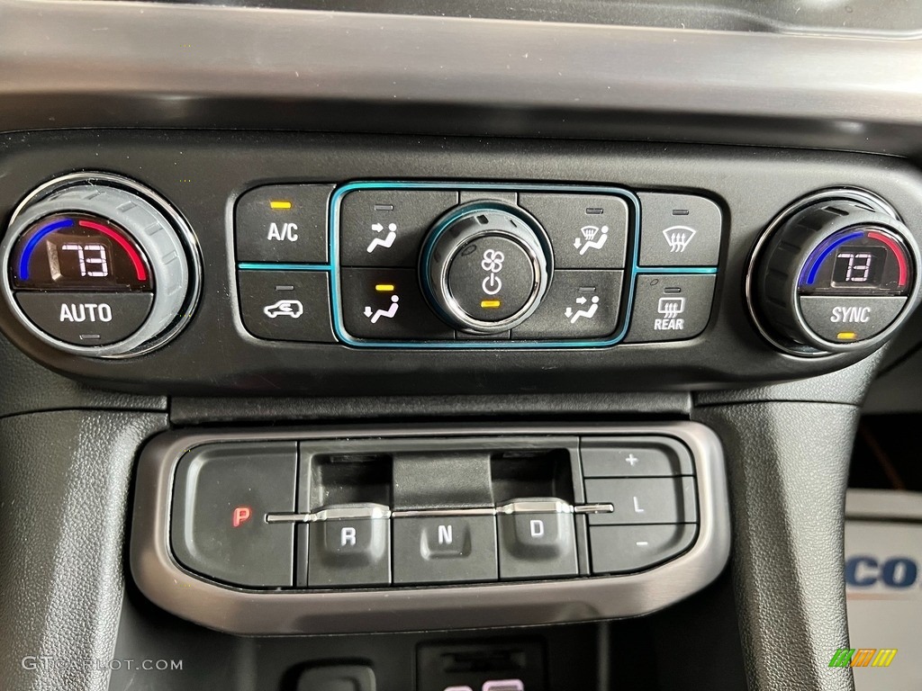 2022 GMC Acadia AT4 AWD Controls Photo #146278723