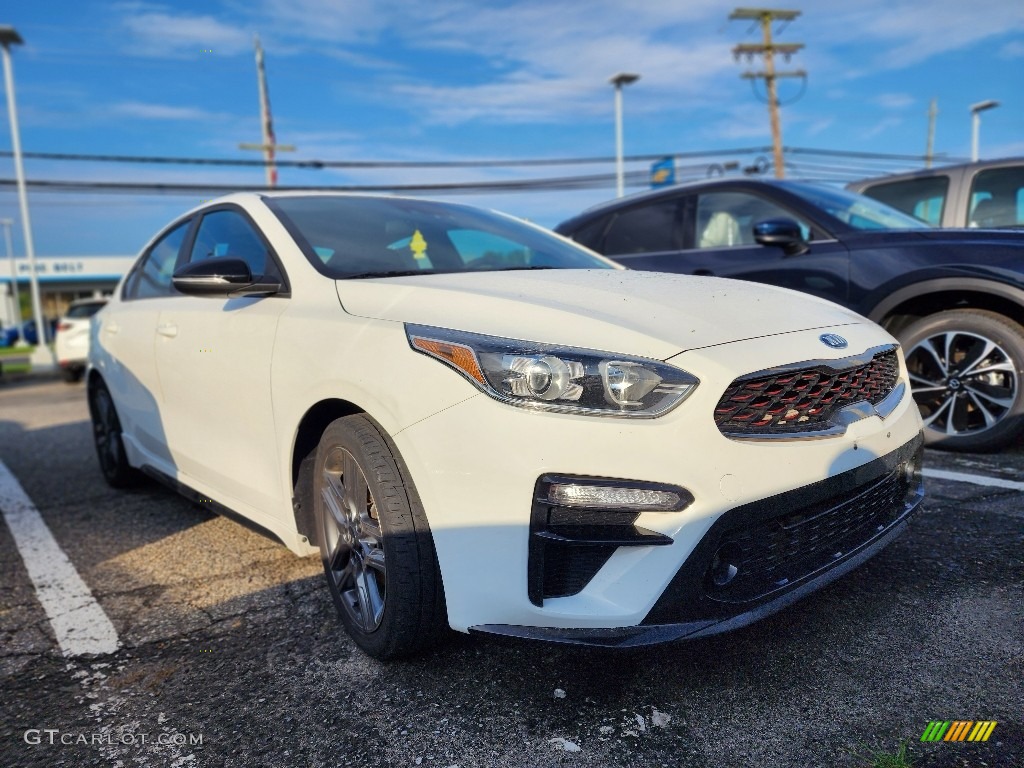 2020 Forte GT-Line - Clear White / Black photo #2
