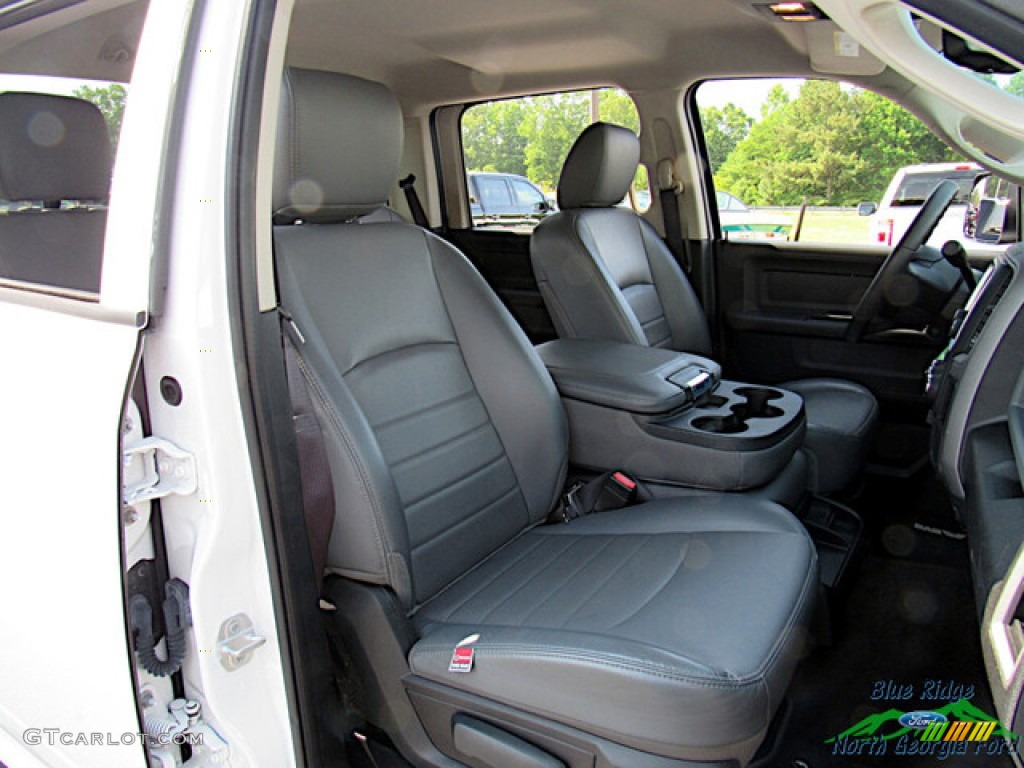 2016 Ram 3500 Tradesman Crew Cab 4x4 Front Seat Photos
