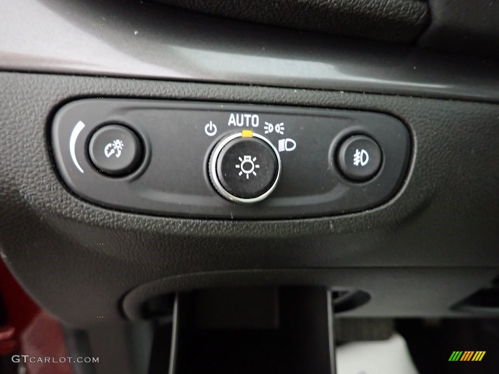 2020 Buick Encore Essence AWD Controls Photo #146281754