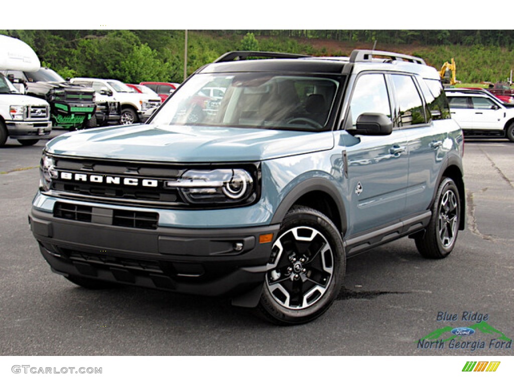2023 Bronco Sport Outer Banks 4x4 - Area 51 / Ebony/Roast photo #1
