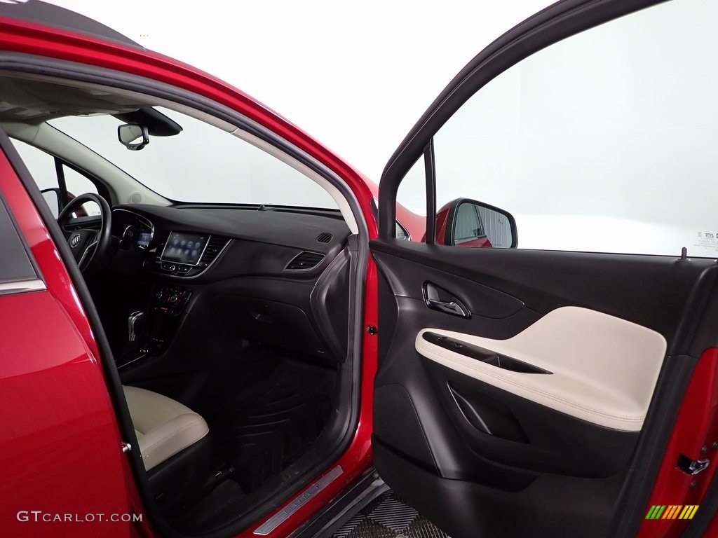 2020 Encore Essence AWD - Winterberry Red Metallic / Shale/Ebony Accents photo #29