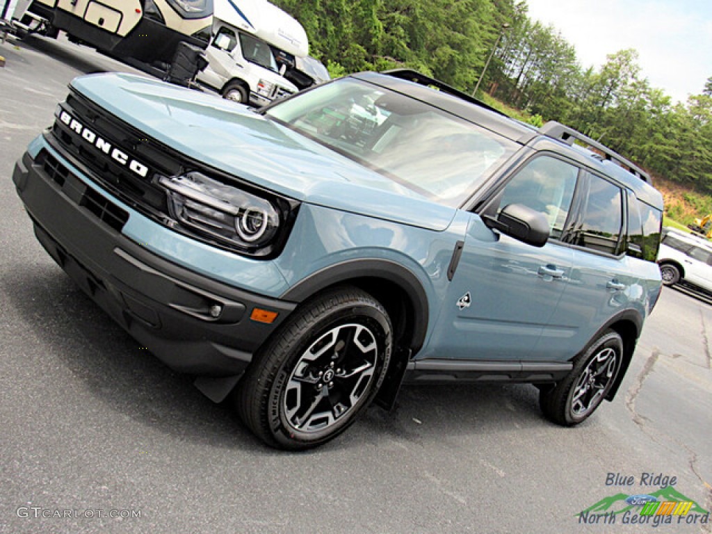2023 Bronco Sport Outer Banks 4x4 - Area 51 / Ebony/Roast photo #26