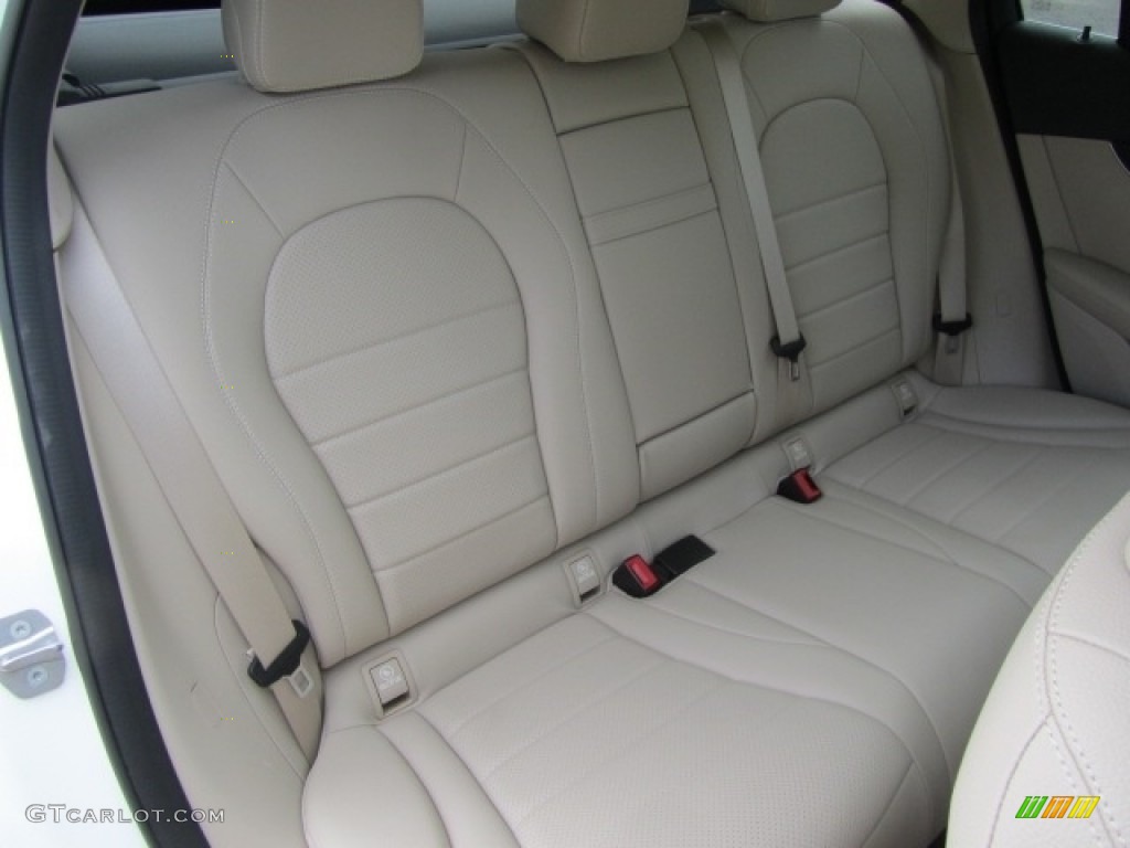 2019 Mercedes-Benz GLC 300 4Matic Interior Color Photos