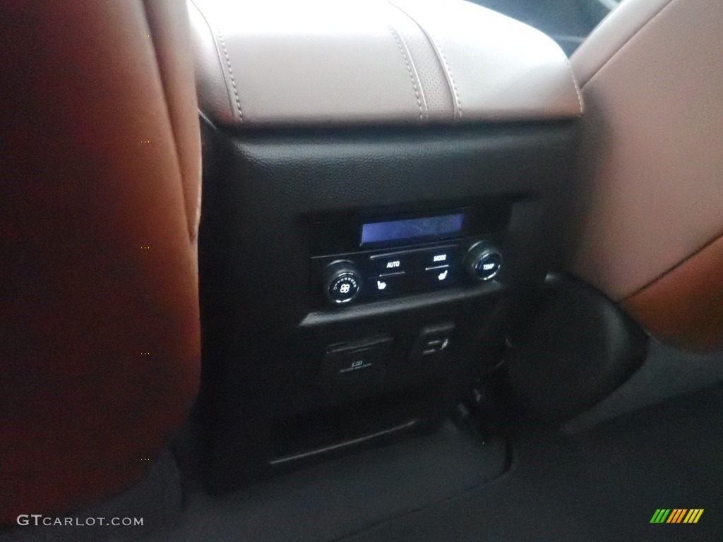 2019 Traverse High Country AWD - Mosaic Black Metallic / Jet Black/Loft Brown photo #21