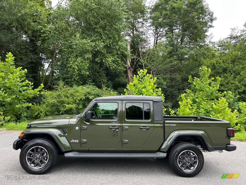 2023 Gladiator Overland 4x4 - Sarge Green / Dark Saddle/Black photo #1