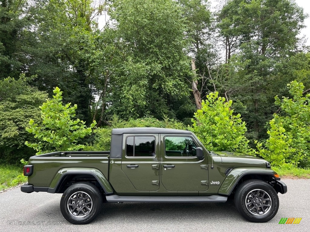 2023 Gladiator Overland 4x4 - Sarge Green / Dark Saddle/Black photo #5