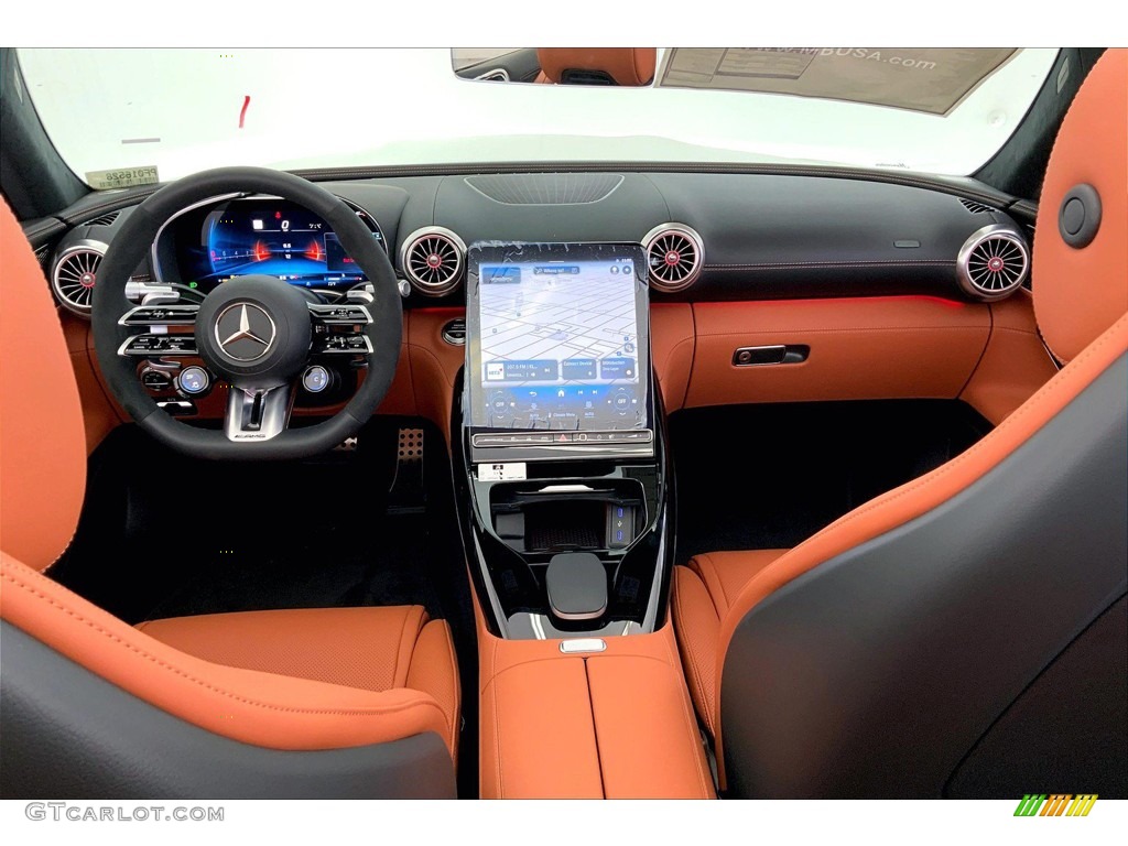 2023 Mercedes-Benz SL AMG 55 Roadster Sienna Brown/Black Dashboard Photo #146286512