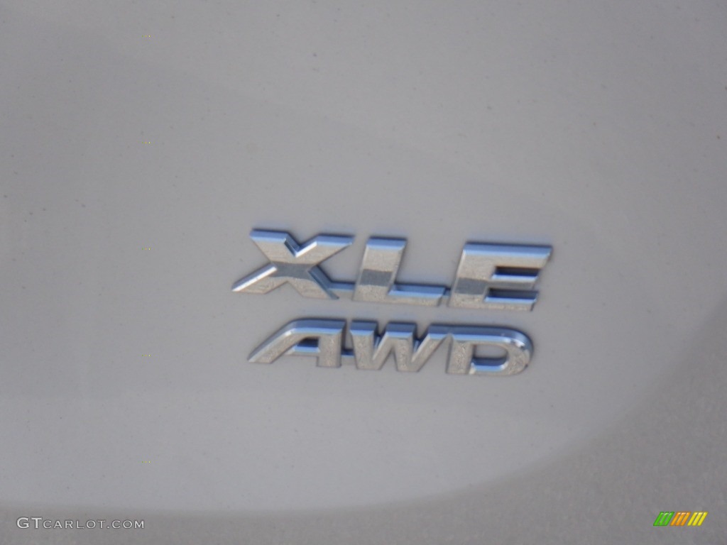 2014 RAV4 XLE AWD - Classic Silver Metallic / Ash photo #18