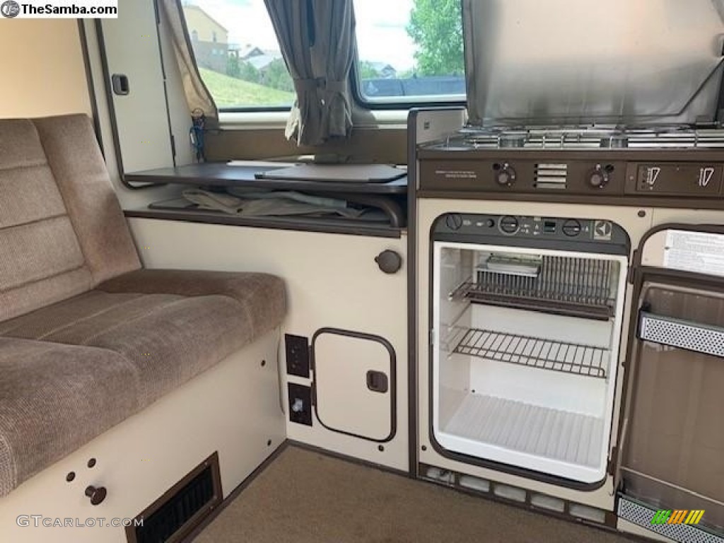 1985 Vanagon GL Camper - Pastel White / Beige photo #4