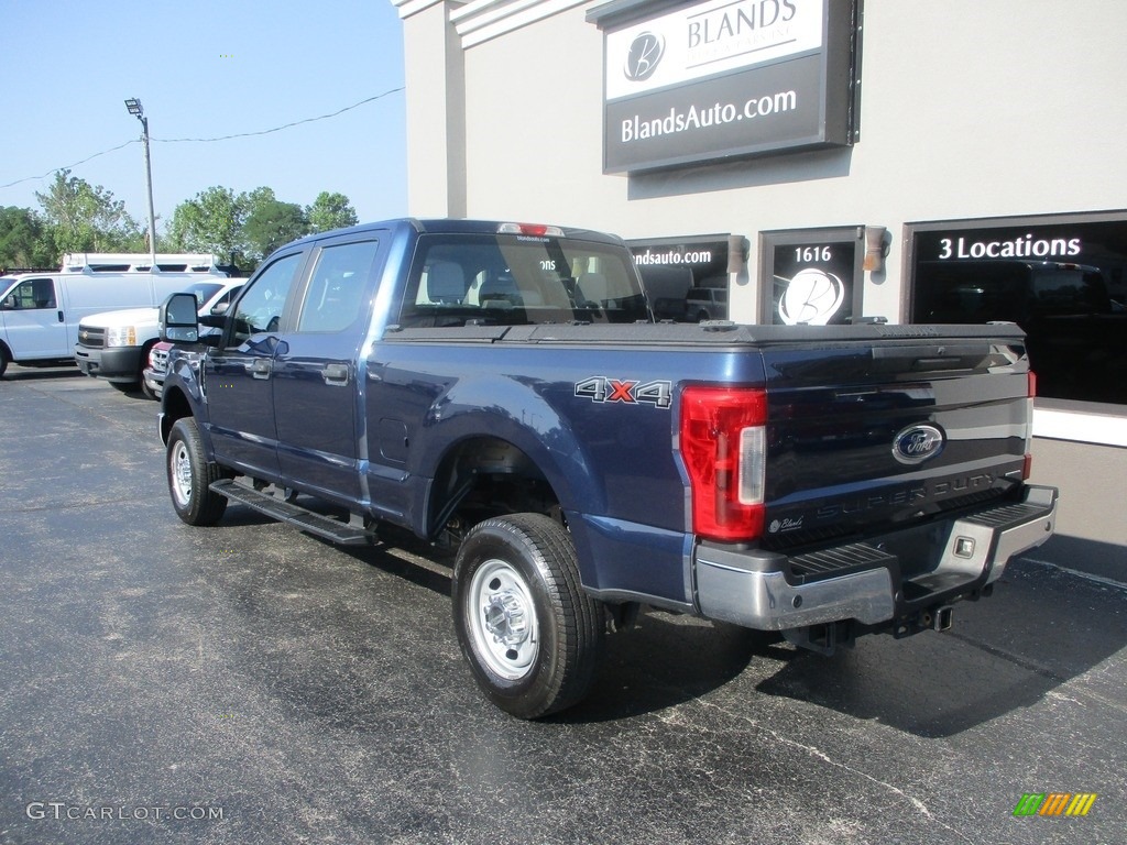 2019 F250 Super Duty XL Crew Cab 4x4 - Blue Jeans / Earth Gray photo #3