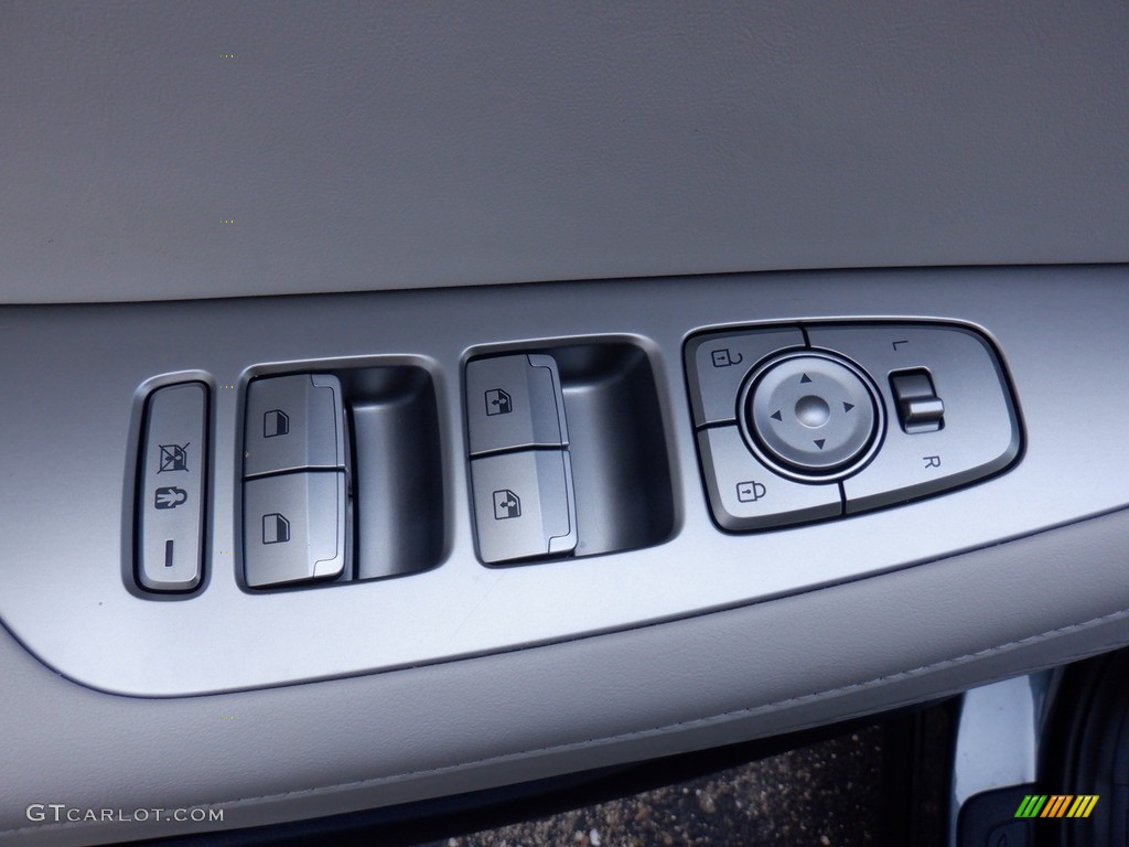 2020 Hyundai Palisade SEL AWD Door Panel Photos