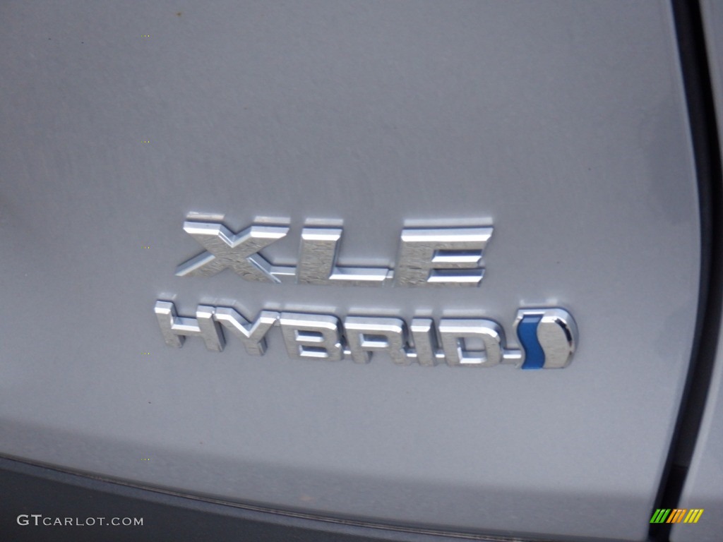 2019 RAV4 XLE AWD Hybrid - Silver Sky Metallic / Black photo #10