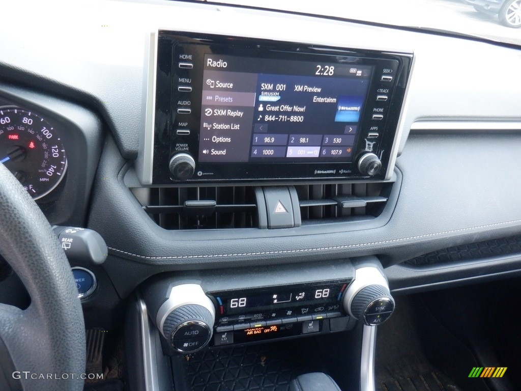 2019 RAV4 XLE AWD Hybrid - Silver Sky Metallic / Black photo #18