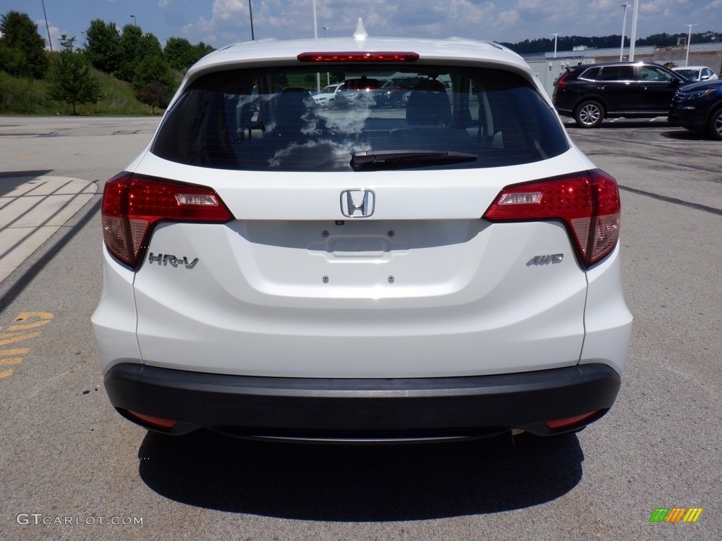 2018 HR-V LX AWD - White Orchid Pearl / Gray photo #8