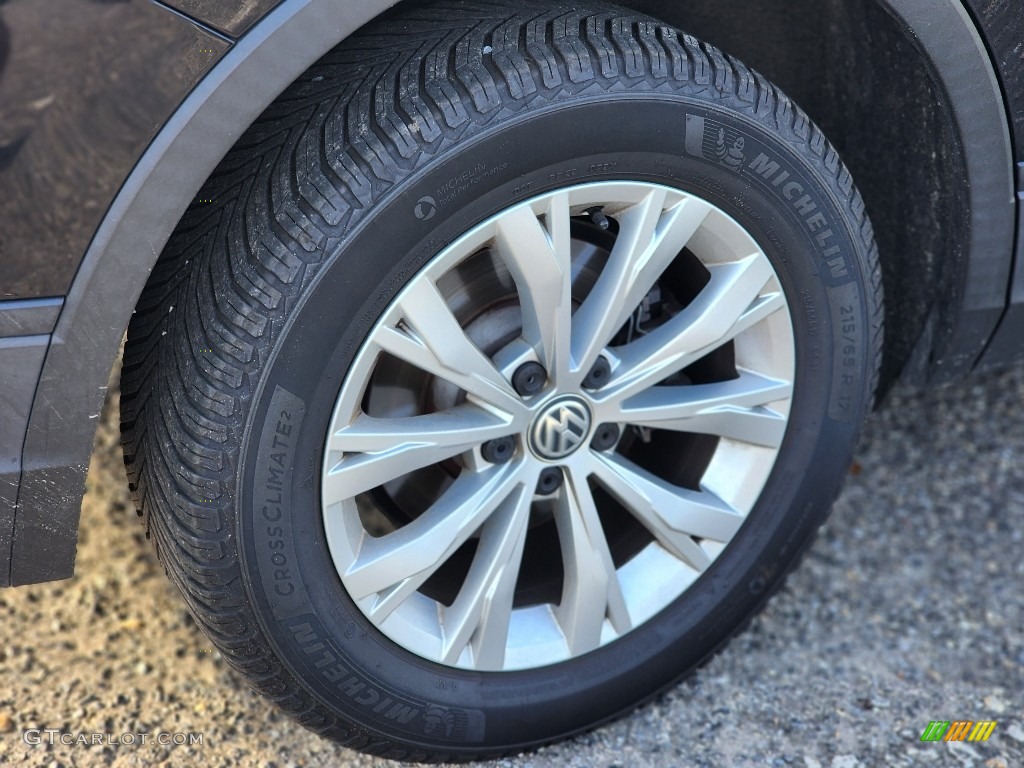 2019 Tiguan S - Deep Black Pearl / Titan Black photo #5