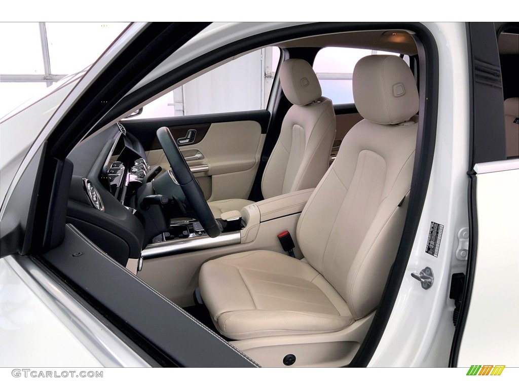 2021 GLA 250 4Matic - Polar White / Macchiato Beige photo #18