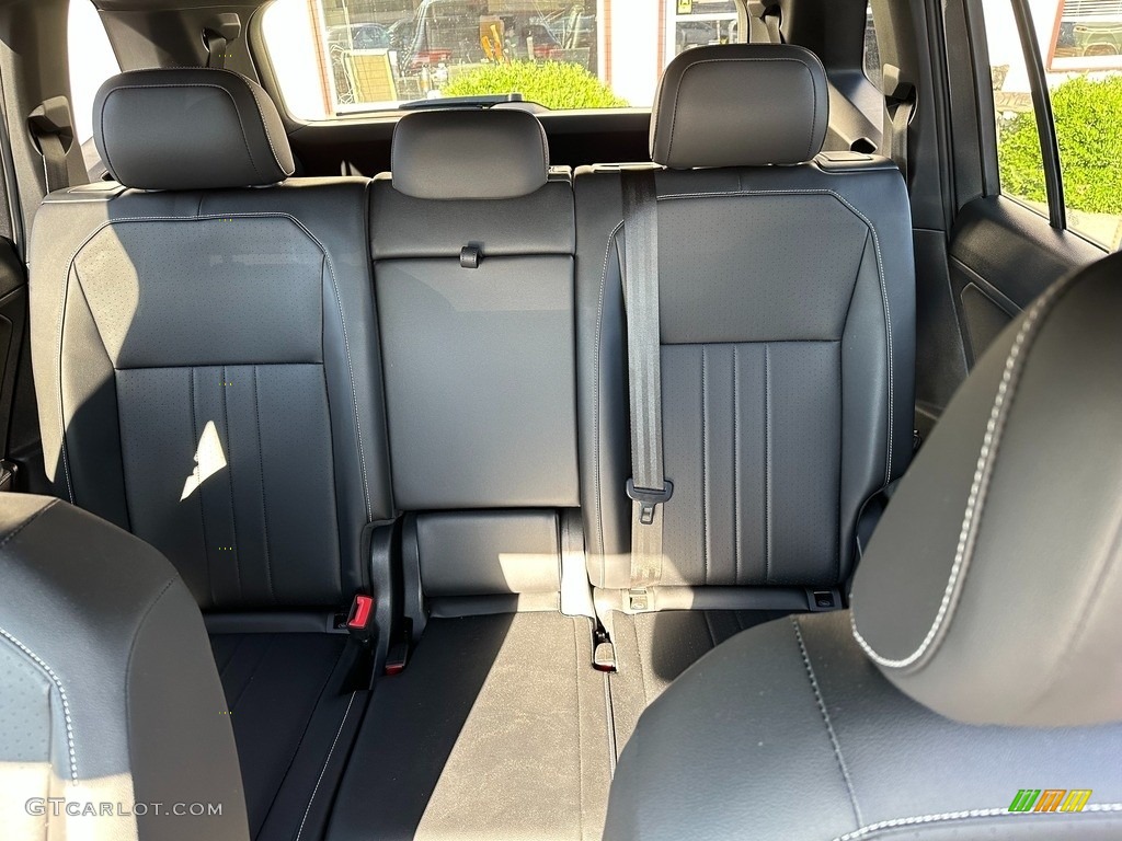 2022 Volkswagen Tiguan SE R-Line Interior Color Photos