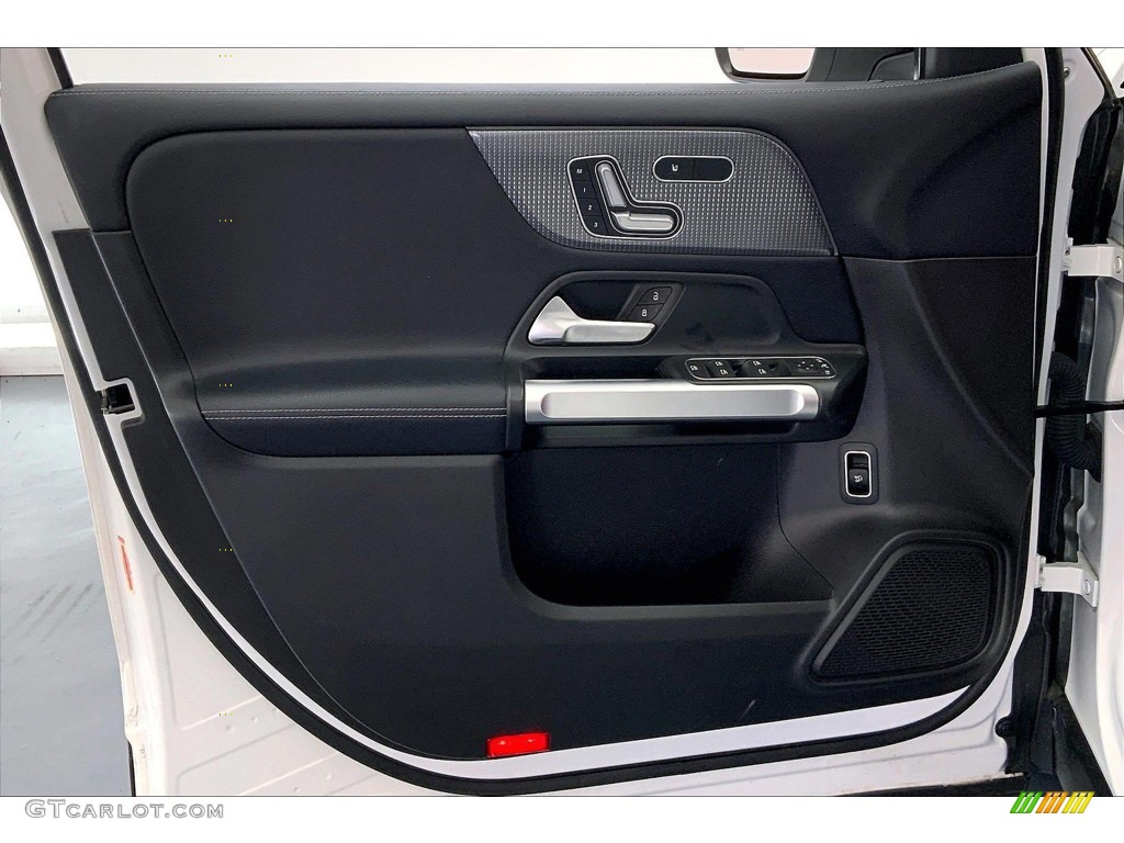 2020 GLB 250 - Polar White / Black photo #25