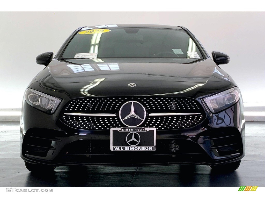 2020 A 220 Sedan - Cosmos Black Metallic / Classic Red/Black photo #2