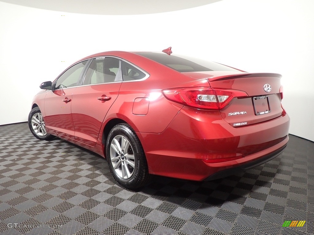 2016 Sonata SE - Venetian Red / Gray photo #9
