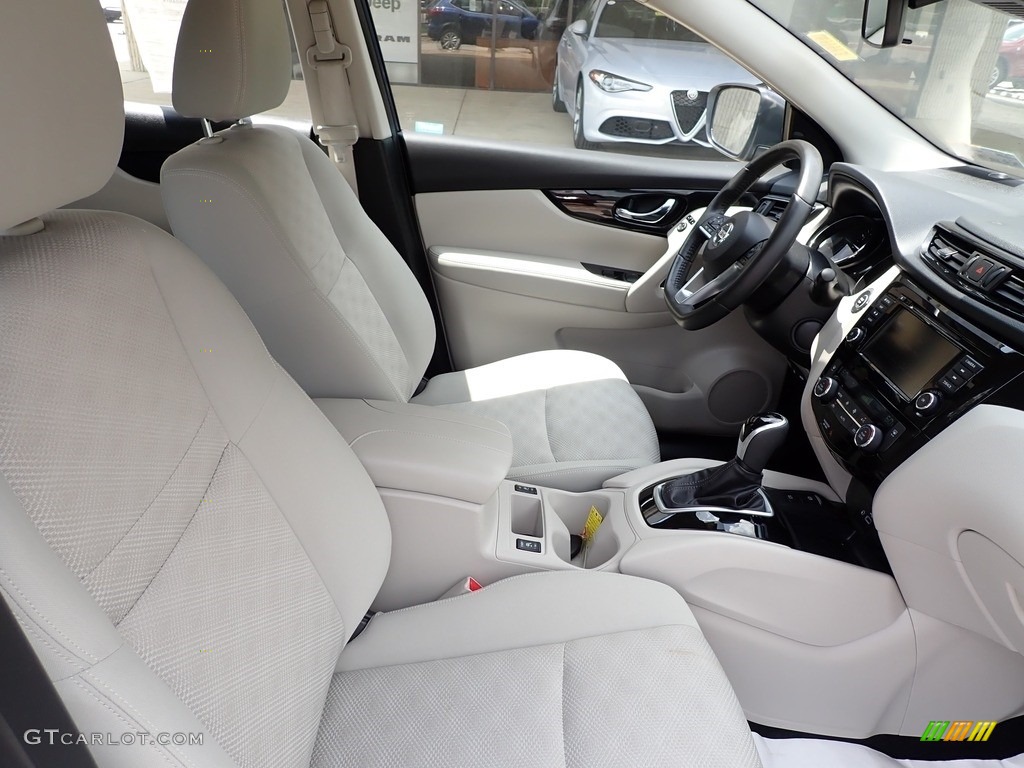 2019 Nissan Rogue Sport SV AWD Front Seat Photos