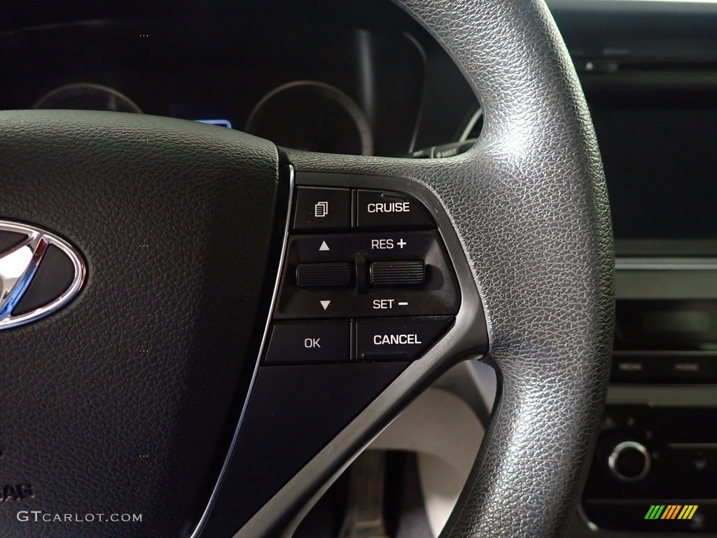 2016 Sonata SE - Venetian Red / Gray photo #25