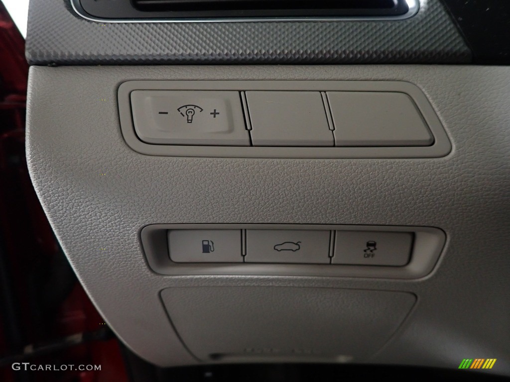 2016 Sonata SE - Venetian Red / Gray photo #26
