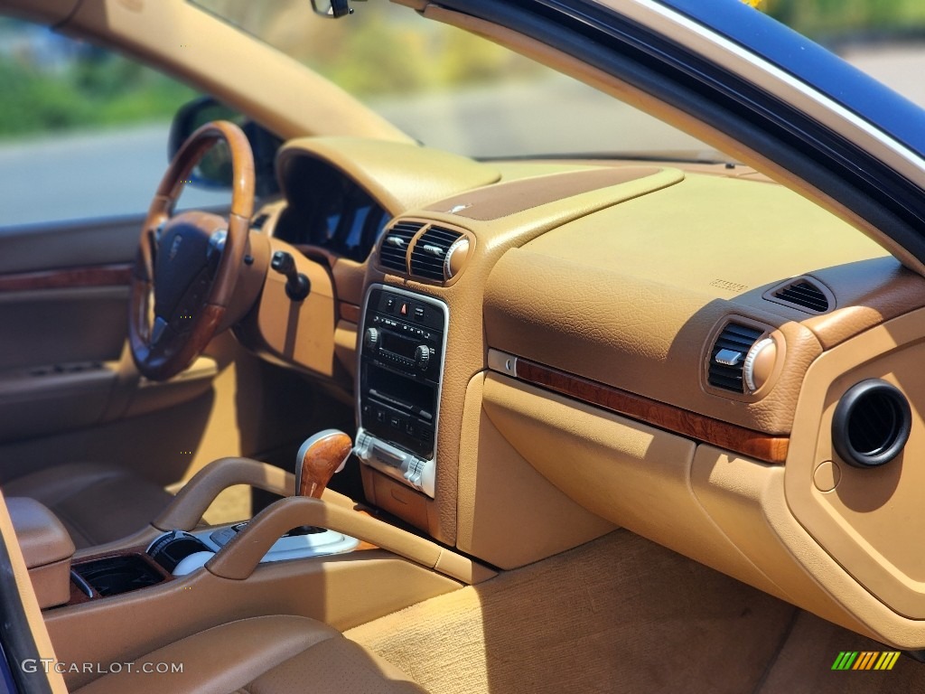 2006 Cayenne  - Lapis Blue Metallic / Havanna/Sand Beige photo #10