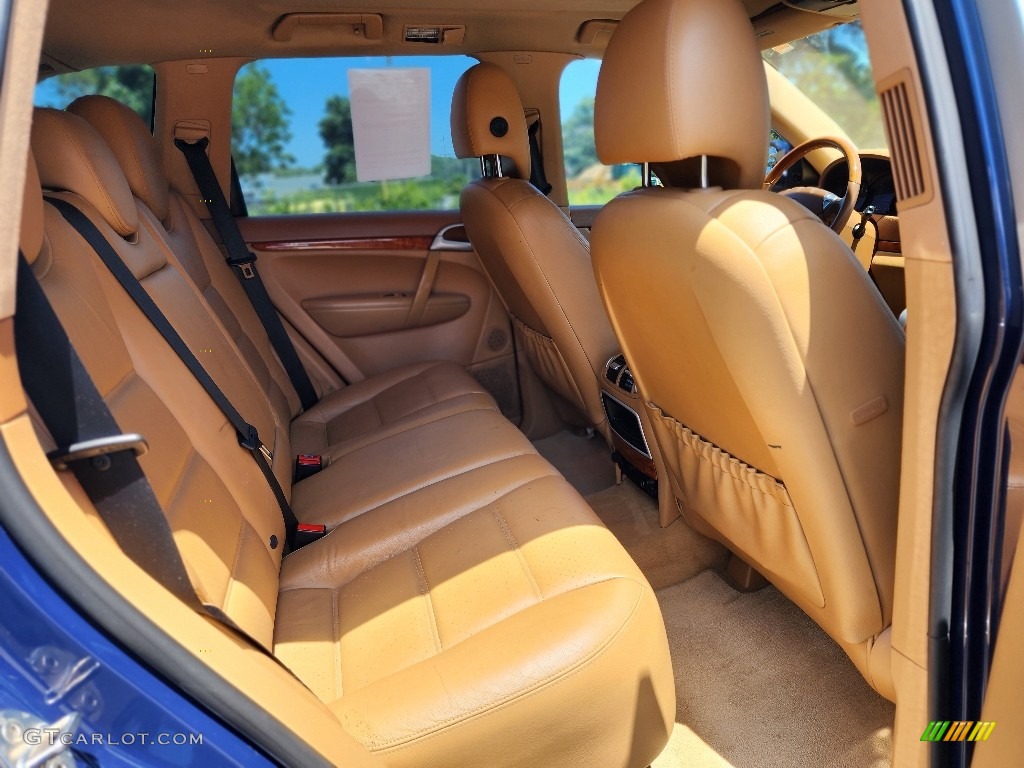 2006 Porsche Cayenne Standard Cayenne Model Rear Seat Photo #146294603