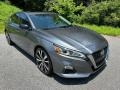Gun Metallic 2019 Nissan Altima SR Exterior