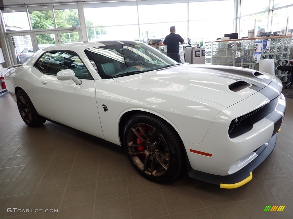 White Knuckle 2023 Dodge Challenger SRT Hellcat JailBreak Exterior Photo #146295296