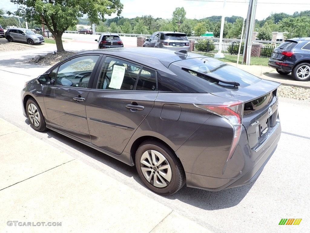 2018 Prius Four - Magnetic Gray Metallic / Black photo #6