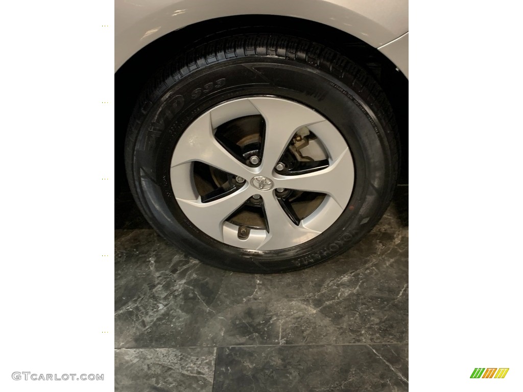 2015 Prius Four Hybrid - Classic Silver Metallic / Dark Gray photo #7