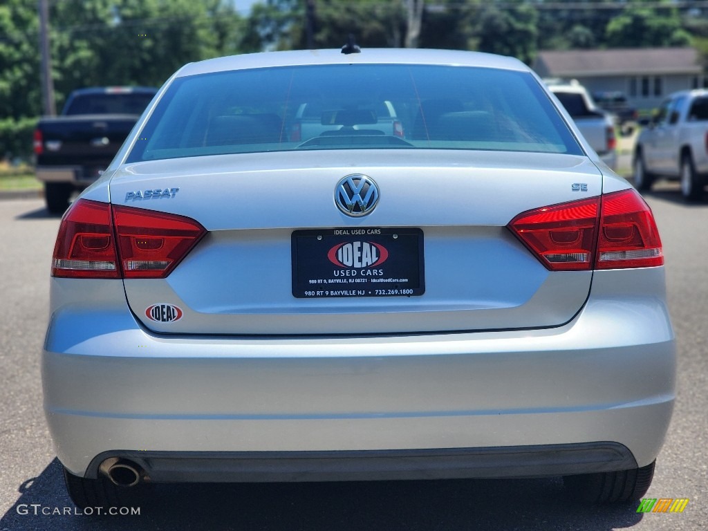 2013 Passat 2.5L SE - Reflex Silver Metallic / Titan Black photo #4