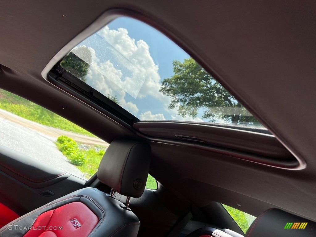 2022 Chevrolet Camaro SS Coupe Sunroof Photos