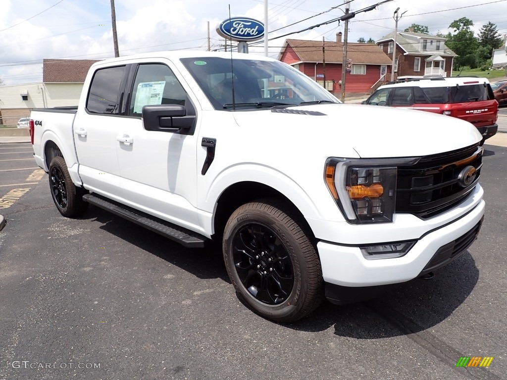 Oxford White 2023 Ford F150 XLT SuperCrew 4x4 Exterior Photo #146297996