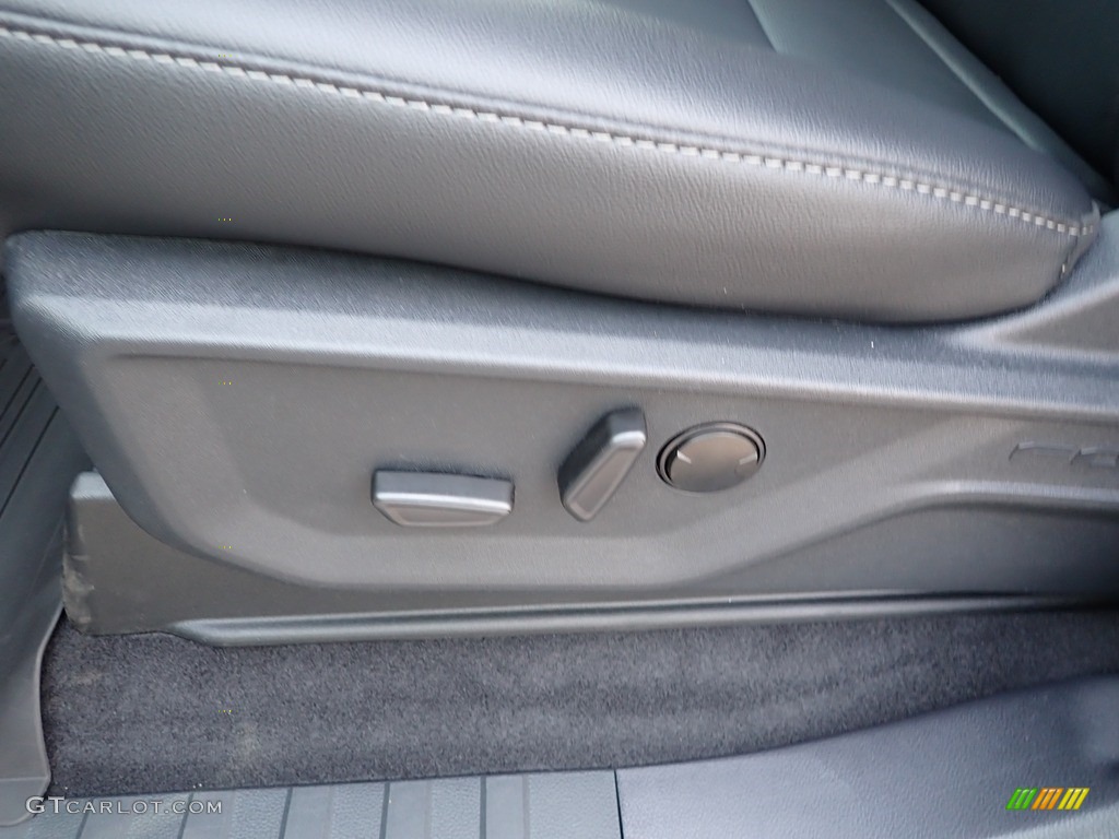 2023 F150 XLT SuperCrew 4x4 - Oxford White / Black photo #14