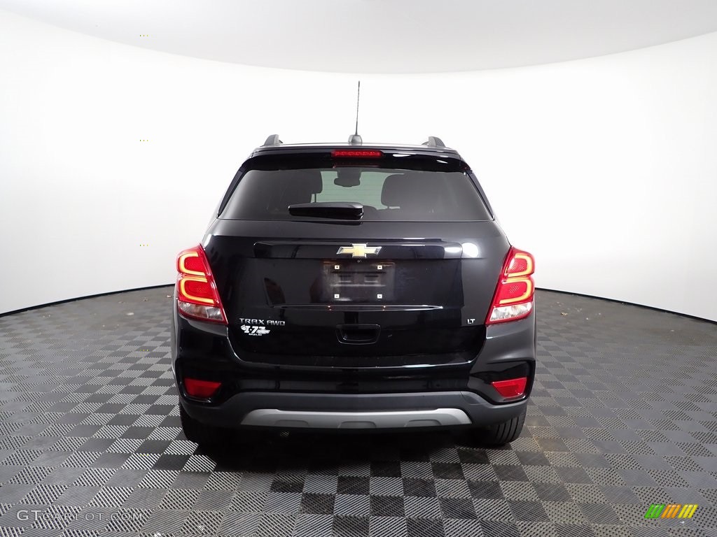 2020 Trax LT AWD - Mosaic Black Metallic / Jet Black/Brandy photo #7