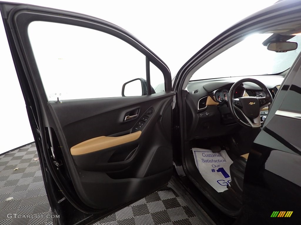 2020 Trax LT AWD - Mosaic Black Metallic / Jet Black/Brandy photo #10