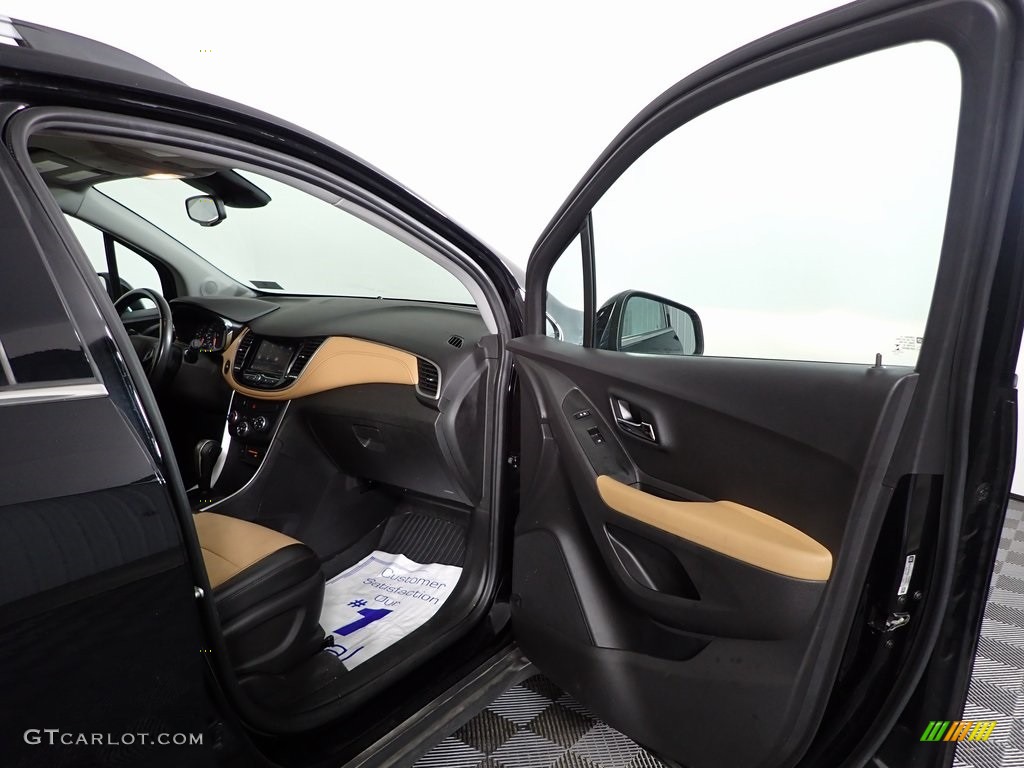 2020 Trax LT AWD - Mosaic Black Metallic / Jet Black/Brandy photo #24