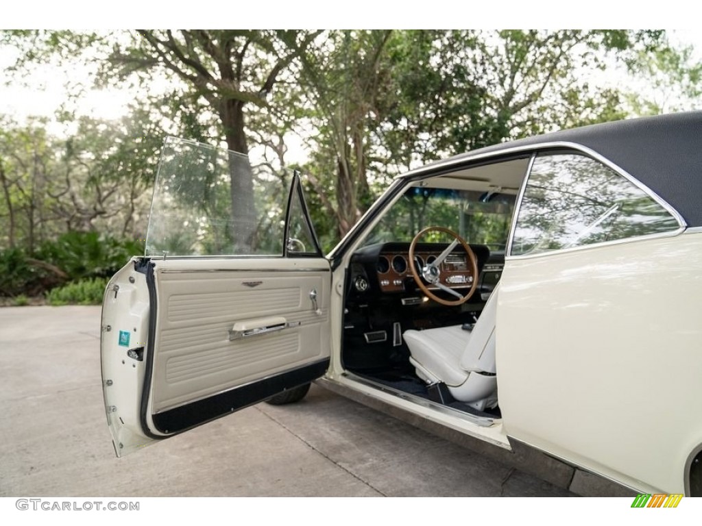 Parchment Interior 1967 Pontiac GTO 2 Door Hardtop Photo #146300366