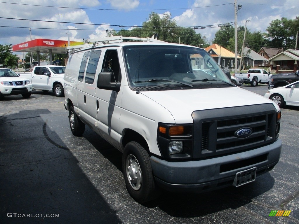 2014 E-Series Van E250 Cargo Van - Oxford White / Medium Flint photo #5