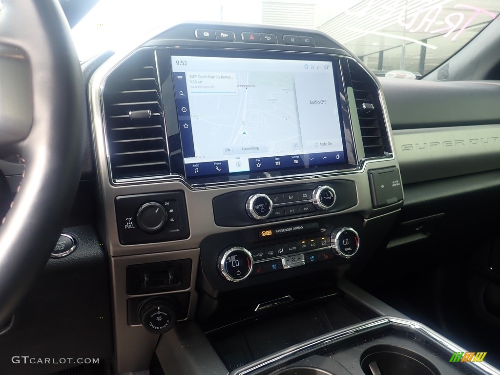 2022 F350 Super Duty Platinum Crew Cab 4x4 - Carbonized Gray / Black Onyx photo #22