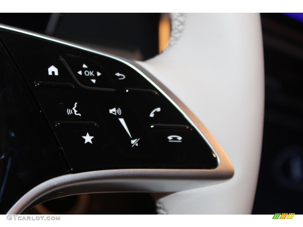 2023 Mercedes-Benz EQS 450+ SUV Macchiato Beige/Space Gray Steering Wheel Photo #146306237