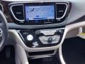 2022 Chrysler Pacifica Limited Controls