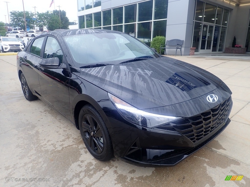 2023 Elantra SEL - Onyx Black / Medium Gray photo #9
