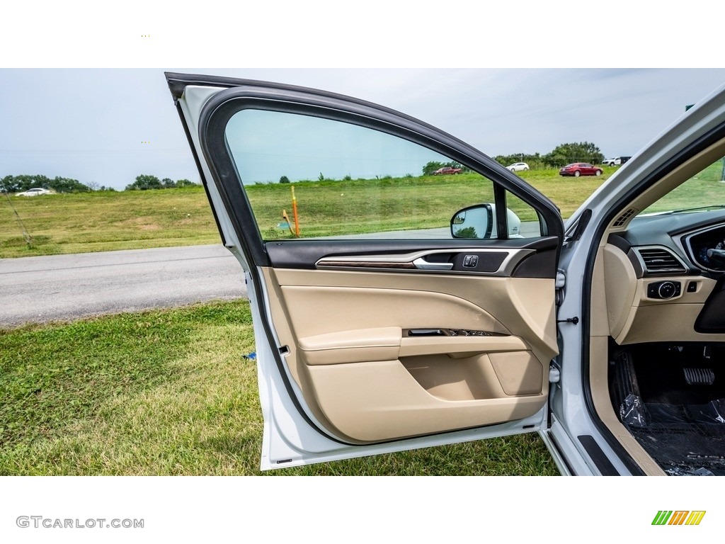 2013 Ford Fusion Energi SE Dune Door Panel Photo #146308859