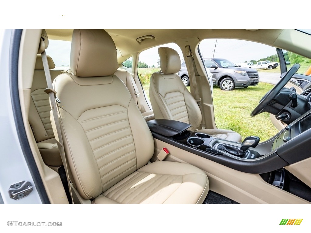 2013 Ford Fusion Energi SE Front Seat Photos
