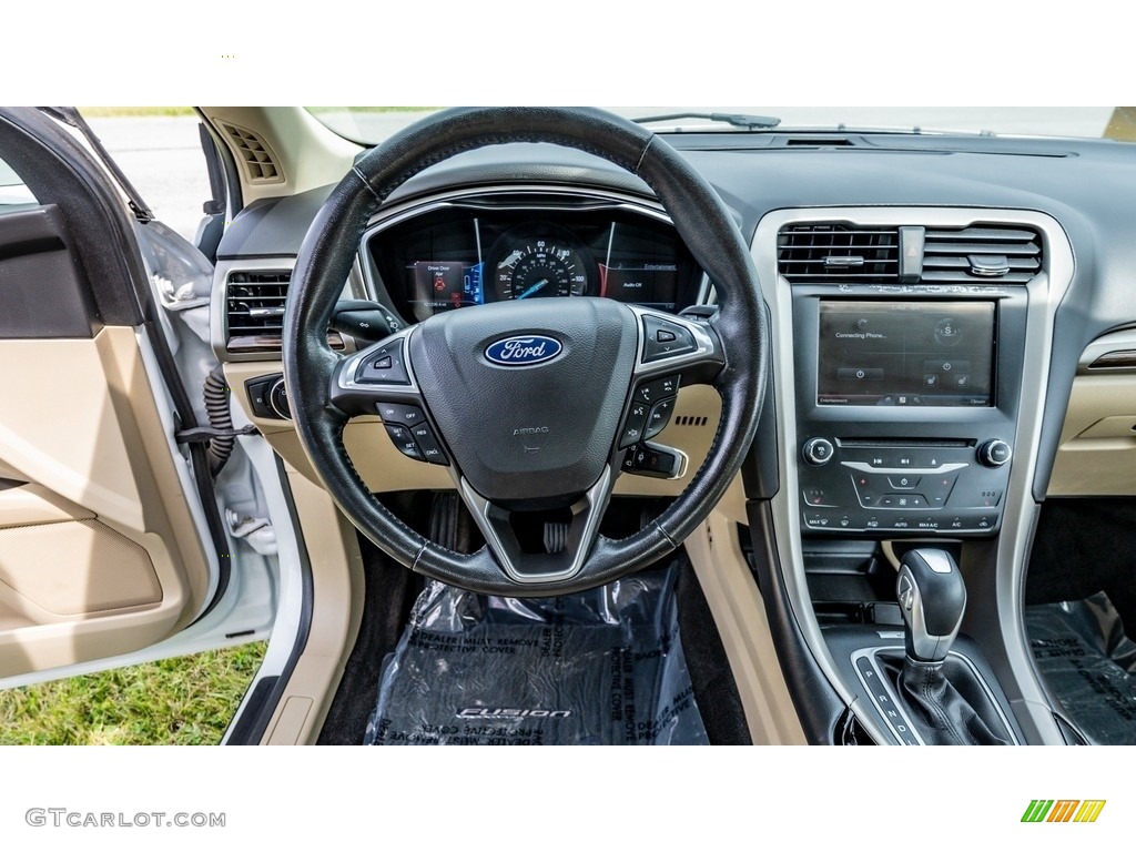 2013 Ford Fusion Energi SE Steering Wheel Photos